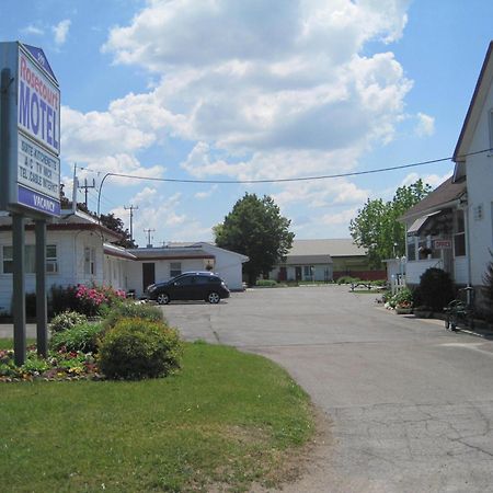 Rosecourt Motel Stratford Zewnętrze zdjęcie