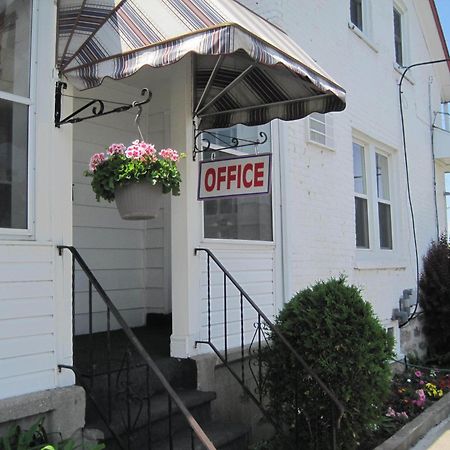 Rosecourt Motel Stratford Zewnętrze zdjęcie